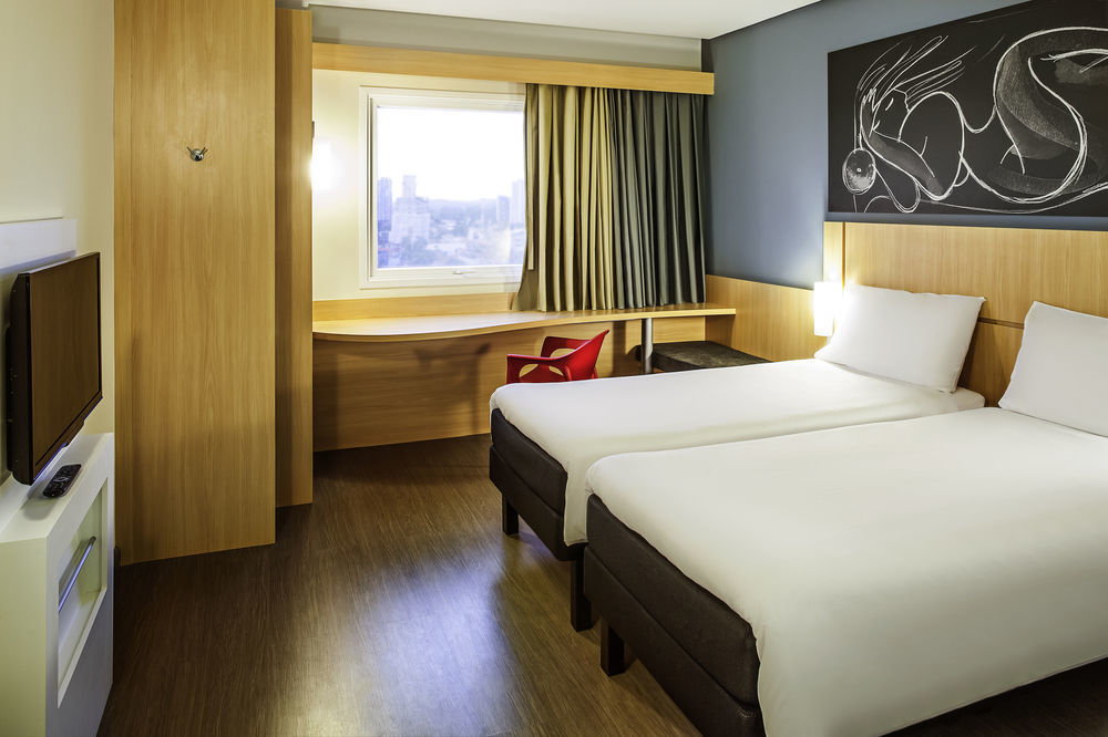 B&B Hotel Amiens Centre Cathedrale 外观 照片